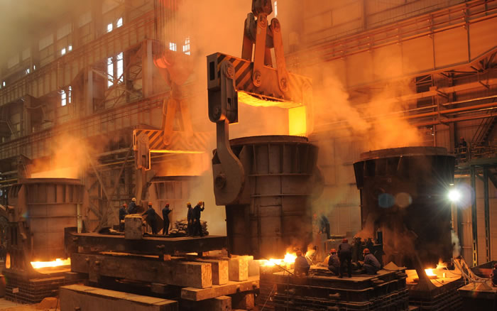 合浇18500吨油压机铸件