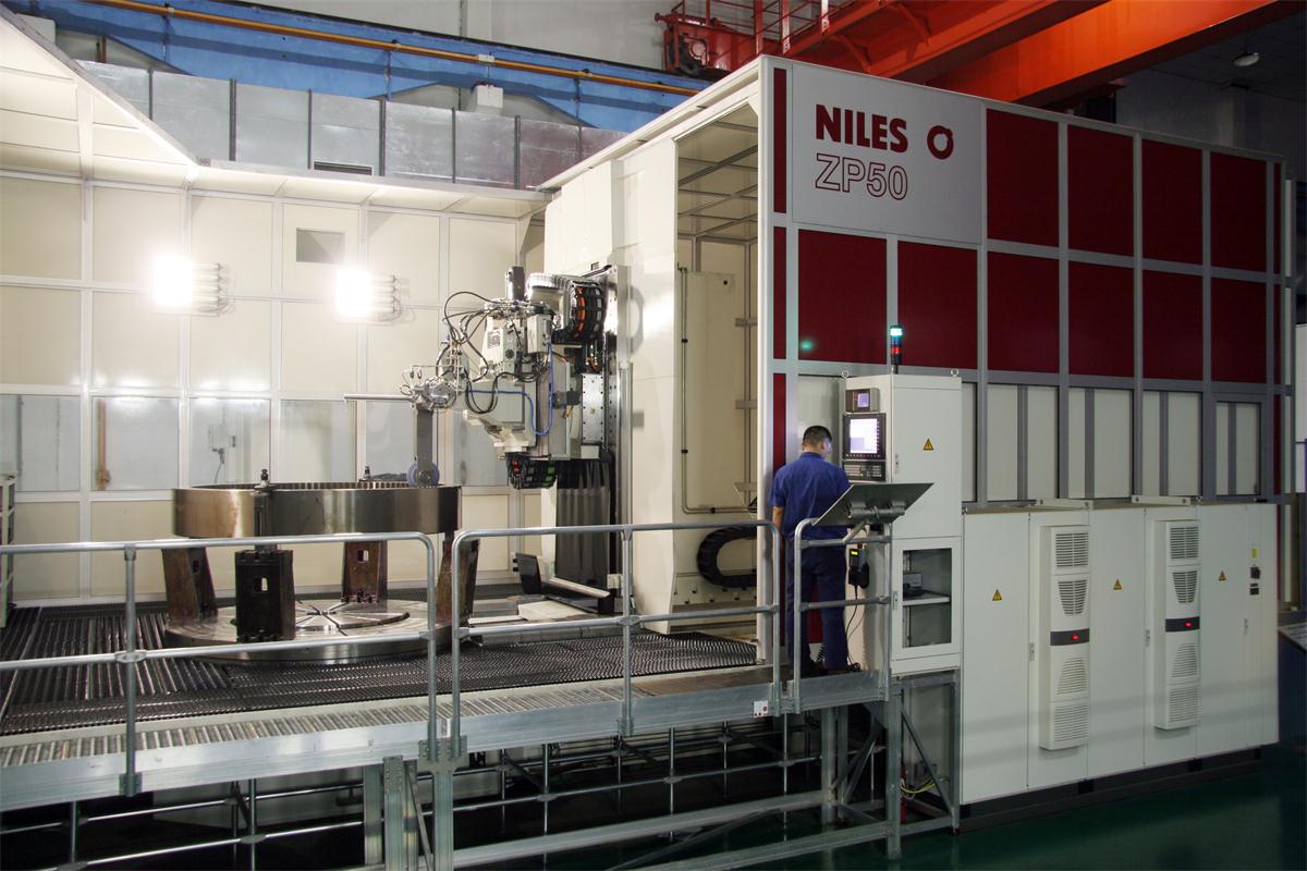 Φ5m数控成形磨齿机(德国纳尔斯公司)