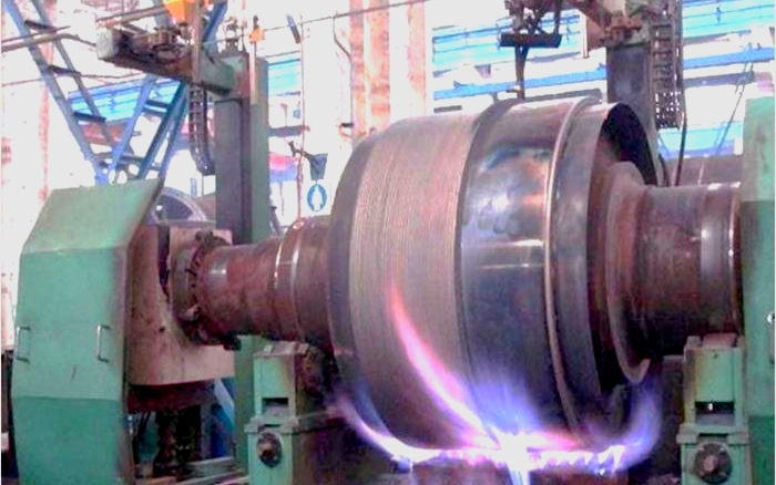 挤压辊堆焊中心